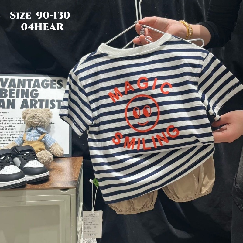 Short-sleeve T-shirt