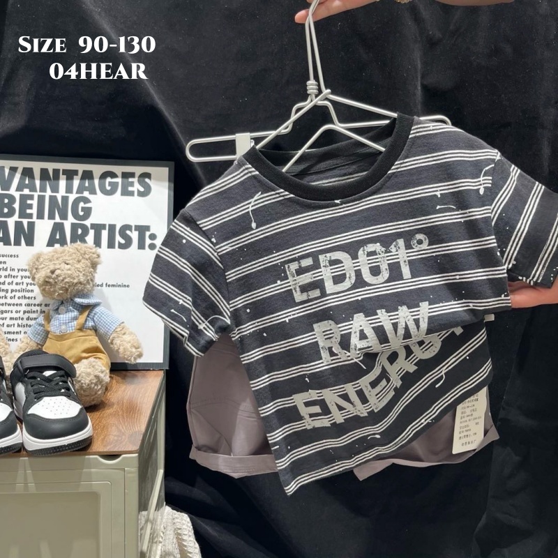 Short-sleeve T-shirt