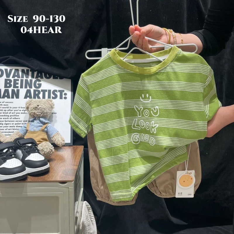 Short-sleeve T-shirt