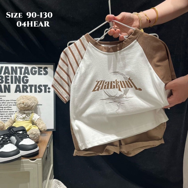 Short-sleeve T-shirt